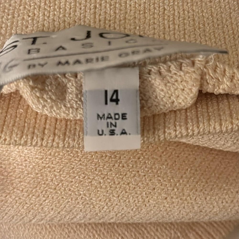SALE St. John Vintage Cream Santana Knit Skirt - Picture 5 of 5